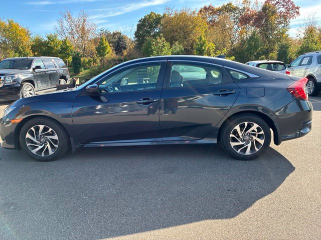 Used 2018 Honda Civic EX image 2