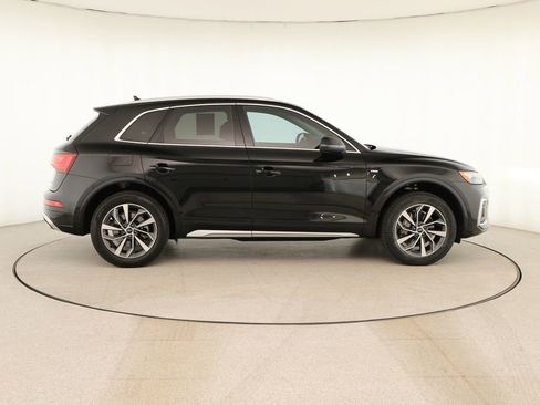 Certified 2023 Audi Q5 2.0T Premium w/ Convenience Package image 8