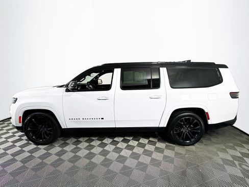 Used 2024 Jeep Grand Wagoneer L Series II w/ Quick Order Packagew 28T AWD/4WD image 4