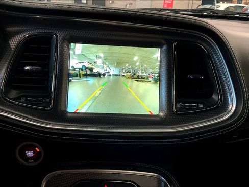 Used 2020 Dodge Challenger SRT Hellcat Redeye image 24