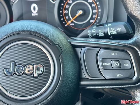 Used 2024 Jeep Wrangler Sport AWD/4WD image 20