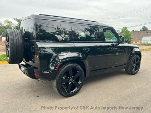 Used 2023 Land Rover Defender 110 X-Dynamic SE AWD/4WD image 9