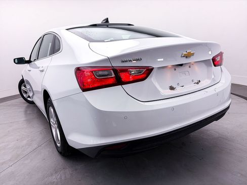Used 2025 Chevrolet Malibu LS FWD image 6