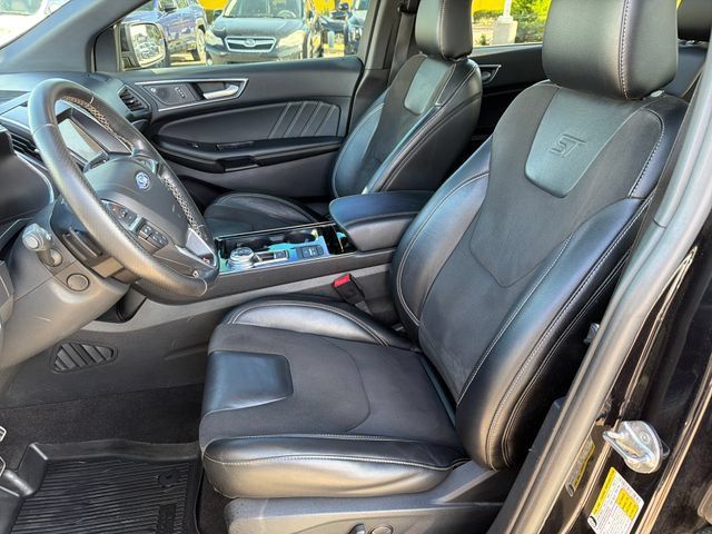Used 2020 Ford Edge ST w/ Equipment Group 401A AWD/4WD image 19