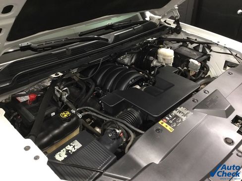 Used 2017 Chevrolet Silverado 1500 High Country image 47