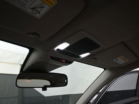 Used 2026 Honda HR-V LX image 9