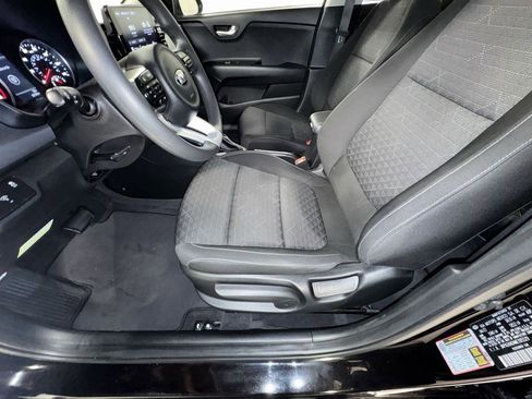 Certified 2021 Kia Rio S w/ Technology Package image 18