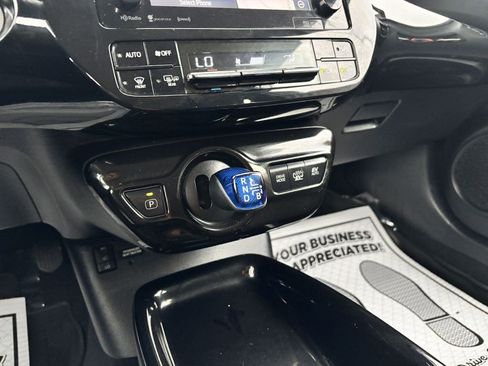 Used 2018 Toyota Prius Prime Plus image 19