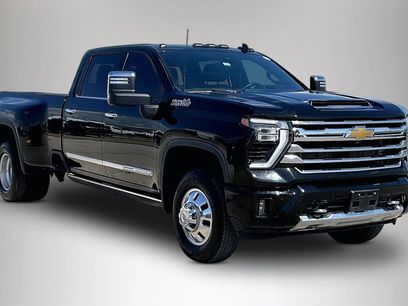 Used 2024 Chevrolet Silverado 3500 High Country w/ Technology Package