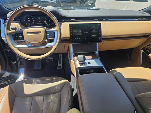 Used 2025 Land Rover Range Rover SE AWD/4WD image 20