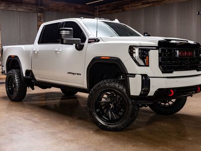 Used 2024 GMC Sierra 2500 AT4 w/ AT4 Premium Plus Package