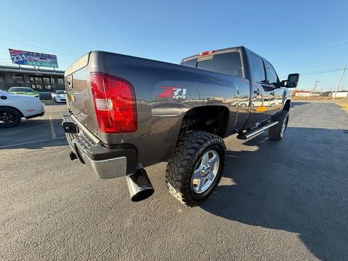 Used 2011 Chevrolet Silverado 2500 LTZ w/ LTZ Plus Package image 3