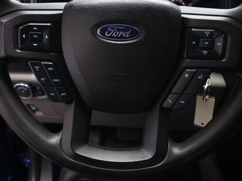 Used 2017 Ford F150 XL w/ Equipment Group 101A Mid AWD/4WD image 18