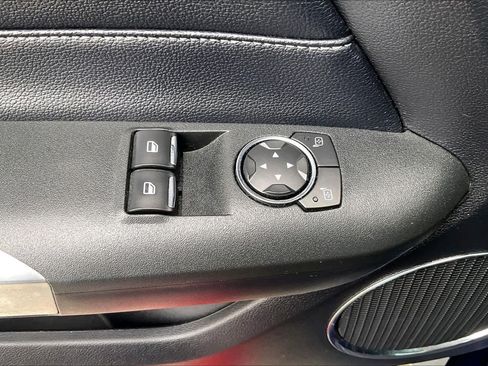 Used 2019 Ford Mustang GT Premium RWD image 28