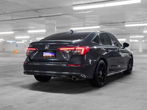 Used 2024 Honda Civic Sport image 6