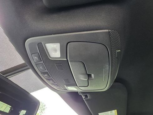 Used 2018 Ford Expedition Limited RWD image 34