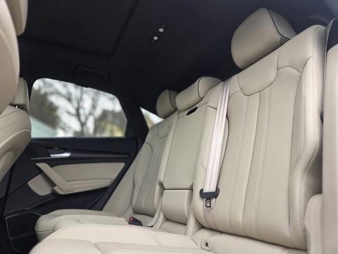 Used 2023 Audi Q5 2.0T Prestige image 24