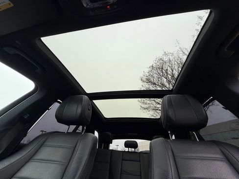 Used 2020 Mercedes-Benz GLE 350 4MATIC image 33