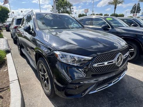 New 2026 Mercedes-Benz GLC 300 4MATIC image 5