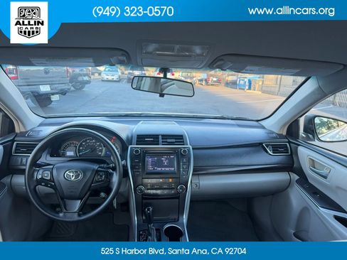 Used 2015 Toyota Camry LE FWD image 15