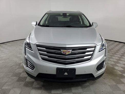 Used 2017 Cadillac XT5 Luxury w/ Driver Awareness Package image 3