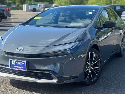 Used 2025 Toyota Prius Limited AWD/4WD image 1