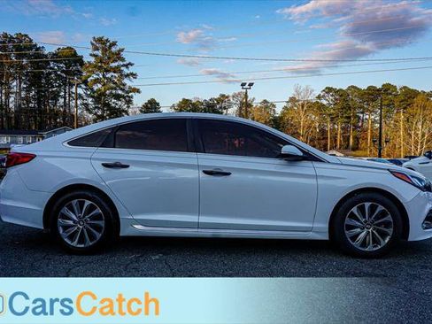Used 2016 Hyundai Sonata Sport image 9