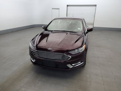Used 2017 Ford Fusion SE w/ Equipment Group 201A FWD image 15