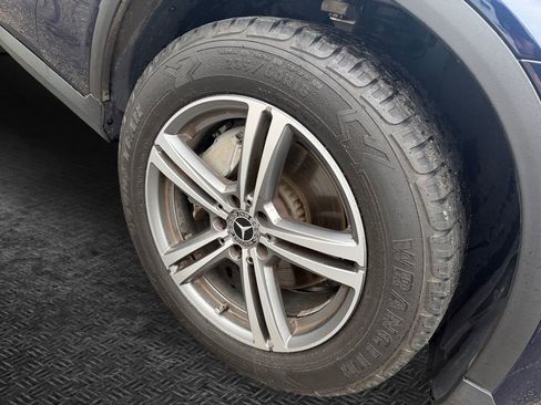 Used 2020 Mercedes-Benz GLC 300 4MATIC image 11