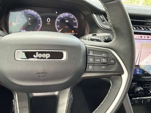 Used 2023 Jeep Grand Cherokee L Limited w/ Luxury Tech Group II RWD image 18