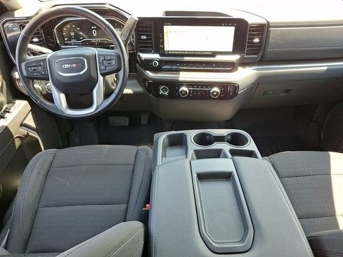 Used 2022 GMC Sierra 1500 Elevation AWD/4WD image 15