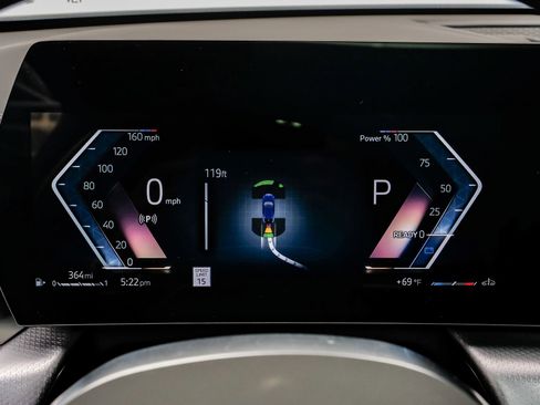 Used 2025 BMW X2 xDrive28i image 23