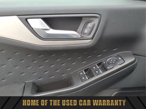 Used 2020 Ford Escape SE FWD image 13