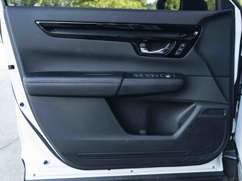 Used 2026 Honda CR-V Sport Touring image 36