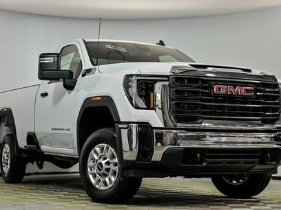 New 2026 GMC Sierra 2500 Pro w/ 1SA Pro Safety Plus Package