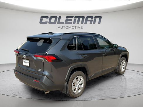 Used 2019 Toyota RAV4 LE AWD/4WD image 5