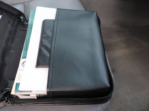 Used 2002 BMW 530i Sedan image 34