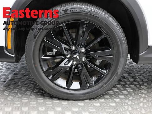 Used 2024 Mitsubishi Eclipse Cross LE AWD/4WD image 36