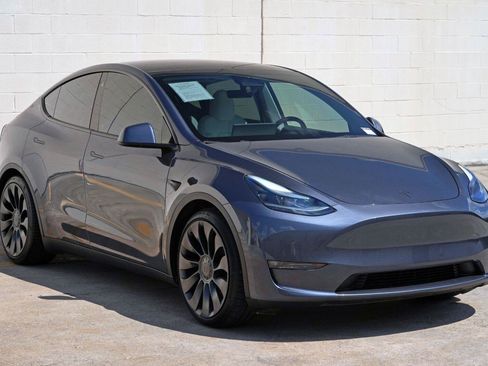 Used 2023 Tesla Model Y Performance AWD/4WD image 53