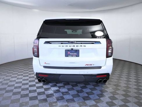 Used 2023 Chevrolet Suburban RST w/ Sport Performance Package AWD/4WD image 7
