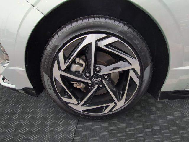 Used 2026 Hyundai Sonata SEL FWD image 13