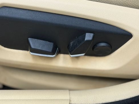 Used 2015 BMW 528i Sedan RWD image 23