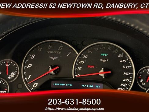 Used 2007 Chevrolet Corvette Convertible w/ Preferred Equipment Group RWD image 21