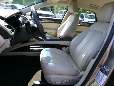 Used 2020 Lincoln MKZ AWD w/ Convenience Package image 12
