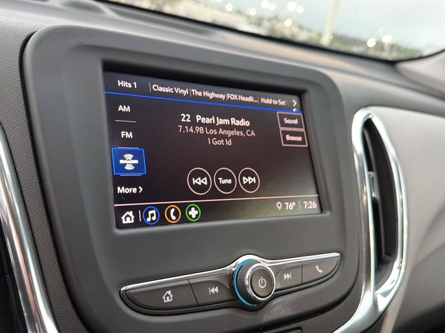 Used 2022 Chevrolet Equinox LS AWD/4WD image 23