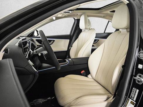 Certified 2025 Mercedes-Benz E 350 4MATIC Sedan image 18