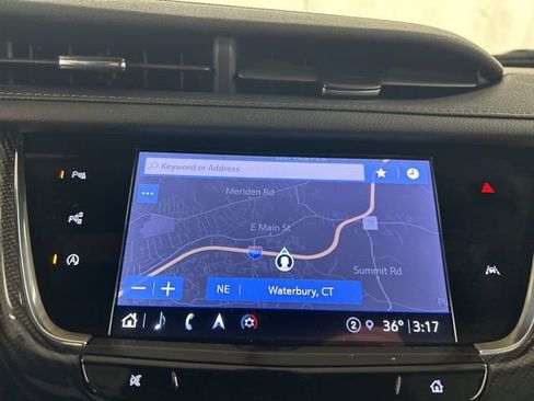 Used 2024 Cadillac XT6 Sport w/ LPO, ONYX Package image 20