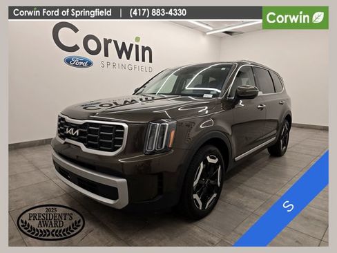 Used 2025 Kia Telluride S AWD/4WD image 1