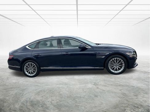 Used 2024 Genesis G80 2.5T image 3