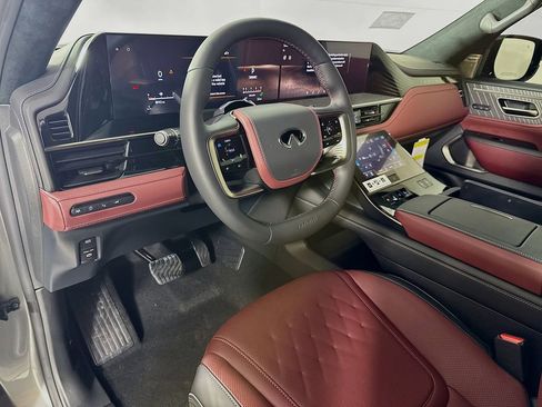 New 2026 INFINITI QX80 Autograph w/ Premium Cargo Package image 11